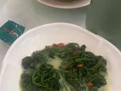 -五谷芳乳鸽王(海景店)