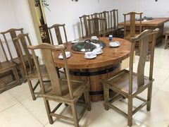 包厢-清真长山屯泉水灶台鱼(佳庆道店)