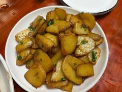 -芦茨金富饭庄·25年老字号·专做稻草鸡
