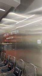 -LESSMORE科技头皮理容中心