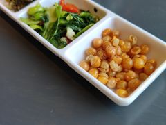 -江宴渔村·鱼鲜土菜(紫荆广场店)
