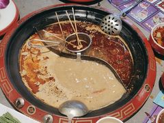 -生活如沸·顺德水牛奶火锅(大学路店)