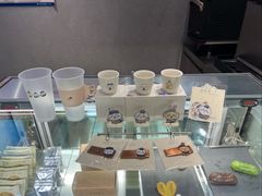 -喜茶(北京华贸购物中心店)