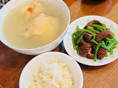-天鹅到家·保姆月嫂育儿嫂(朝阳店)