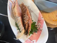 -淡尾·海鲜自助概念餐厅(虹桥南丰城店)
