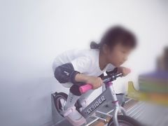 -Kiddo趣多儿童滑步车骑行会(宏泰广场店)