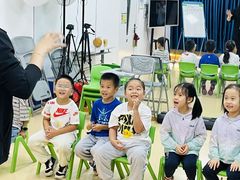 -蓝话筒·少儿成人演讲口才·主持朗诵·戏剧表演(大华第一坊店)