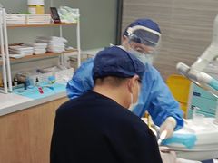 -上海仁爱医院口腔科 · 种植