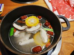 -呷哺呷哺 黄金牧场 (新中关购物中心店)