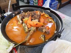 -江城燕子大排档(江汉路步行街店)