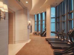 -珠海瑞吉酒店游泳池