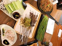 -跳舞牛·串烧酒场(麦地店)