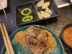-臻牛烤肉