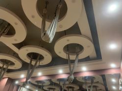 -威思丽高温瑜伽会馆