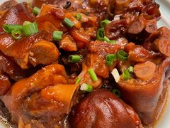 红焖猪蹄-高佳庄·海鲜酒楼(东港店)