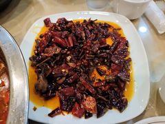 -焱焰鲜锅兔·佳味郑氏·自贡特色菜