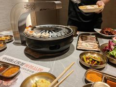 -草家酱蟹炭火烤肉店(珲春南路一店)