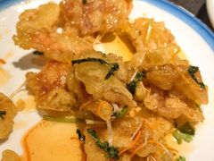 -靠山屯东北农家菜(八龙桥雅苑店)