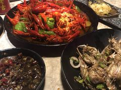 -沪小胖小龙虾(淮海中路旗舰店)
