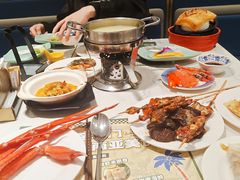 -金马门国际美食百汇(珞喻路店)