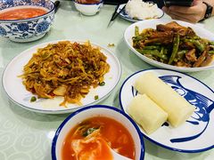 酸菜肉丝粉-排骨王·三十年本地老菜馆