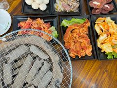 -韩风烤牛肉冷面店