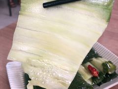 黄瓜皮-老火大骨头汤馆