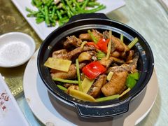 蒜子焖钳鱼-恒益烧腊(江北路店)