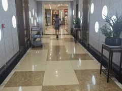 -颐而康·按摩·艾灸·足疗(武陵大道店)