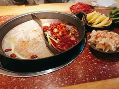 -赵美丽·重庆社区火锅·直营店(火车东站·中豪国际店)