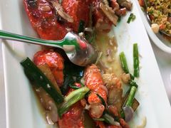 葱姜波士顿龙虾-凤城礼记鱼翅海鲜酒家(百老汇店)