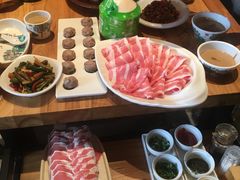 -额尔敦传统涮火锅·烧烤(鑫源山庄店)