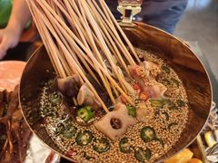 -何师烧烤Pro ·江湖川菜·小龙虾·精酿啤酒(太古里旗舰店)