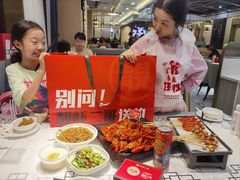 -靓虾二哥长沙地标小龙虾(五一广场店)