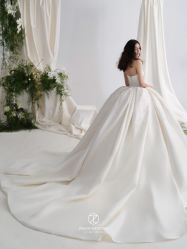 -桃子造型婚纱礼服(凤起广场店)