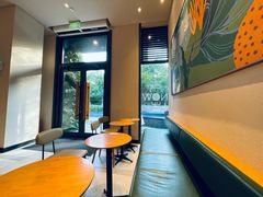 -星巴克(古美路店)