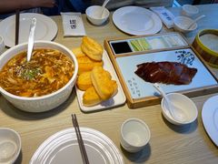 小油条配酸辣汤-味莊·青岛菜(石老人店)