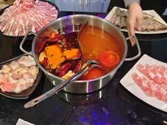 -唯爱KTV聚会餐厅(仙林东城汇店)