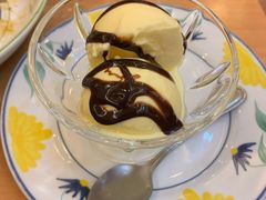 冰淇淋球-萨莉亚意式餐厅(新洲家乐福店)