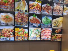 -龙香居海鲜浑锅家常菜·特色驴肉