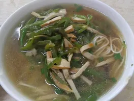 青**面