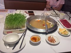 -左庭右院鲜牛肉火锅(环球港店)