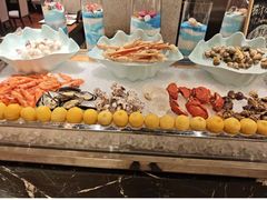 -广州万富希尔顿酒店-感趣自助餐厅·生蚝海鲜刺身
