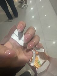 -尤米一站式美甲美睫