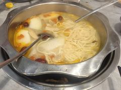 -光头药膳鸡(莱茵小镇店)