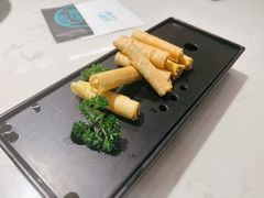 脆筒龙虾卷-后海16号·北京私房菜