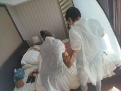 -亲亲宝贝艾尔莎亲子摄影会馆(中华路店)