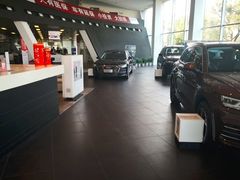-浙江中升裕迪奥迪4S店(西溪店)