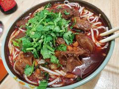 -牛师傅牛肉面(尚隆路店)