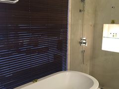 -青岛海尔洲际酒店